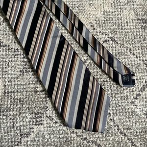 Banana Republic 💯 silk tie diagonal stripe blue navy tan coffee brown taupe